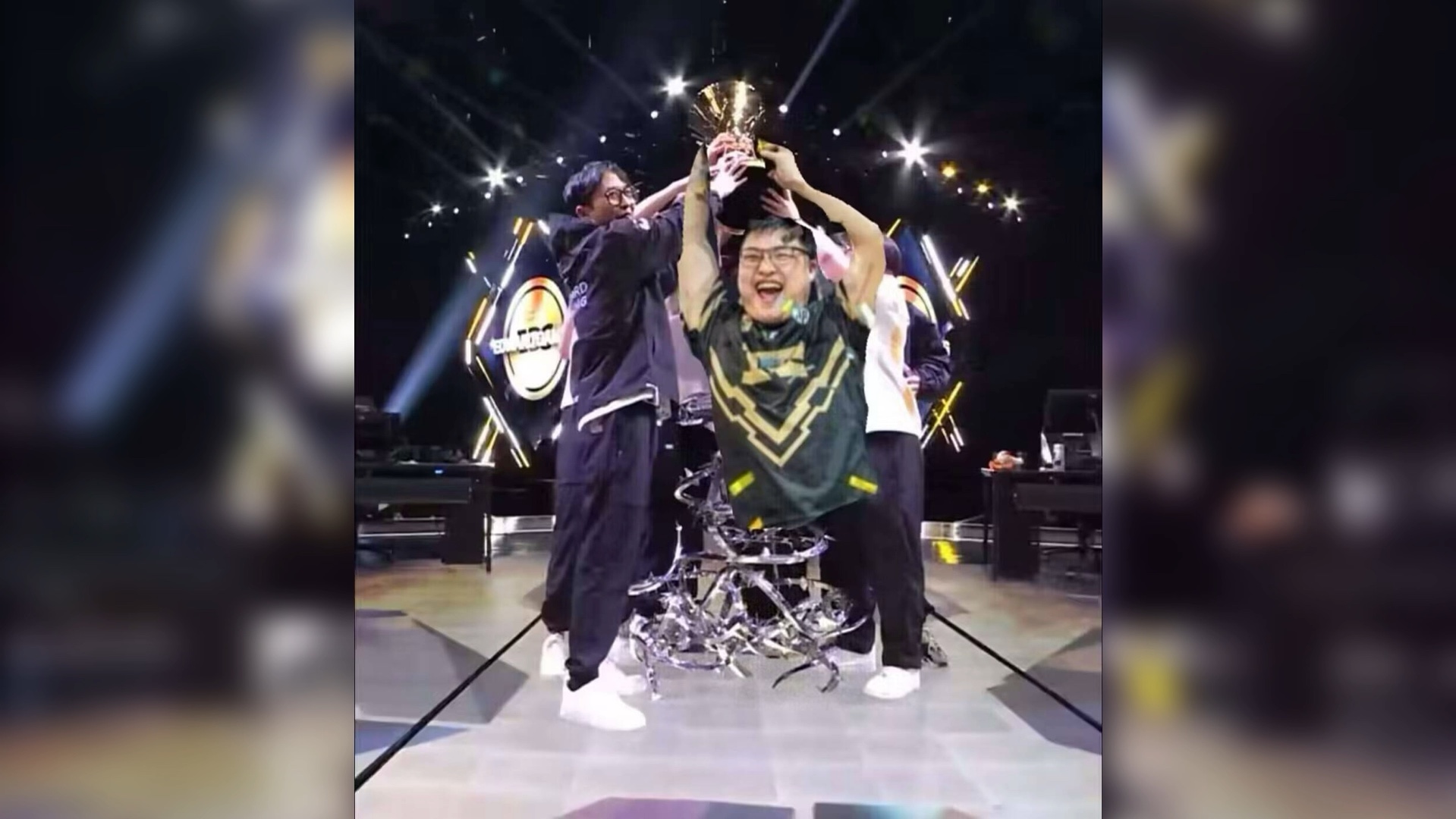 ayxUzi在瑞士队比赛中突破纪录,逆转引发热议!的简单介绍