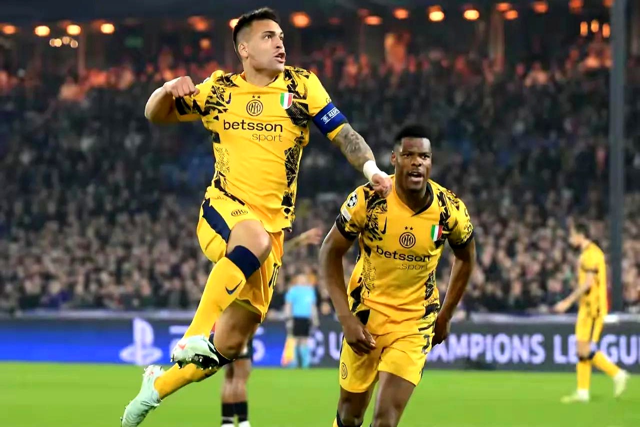 爱游戏体育登录入口包含赛后全明星赛焦点战，费耶诺德遗憾出局，目标明确，阵容厚度经受考验的词条