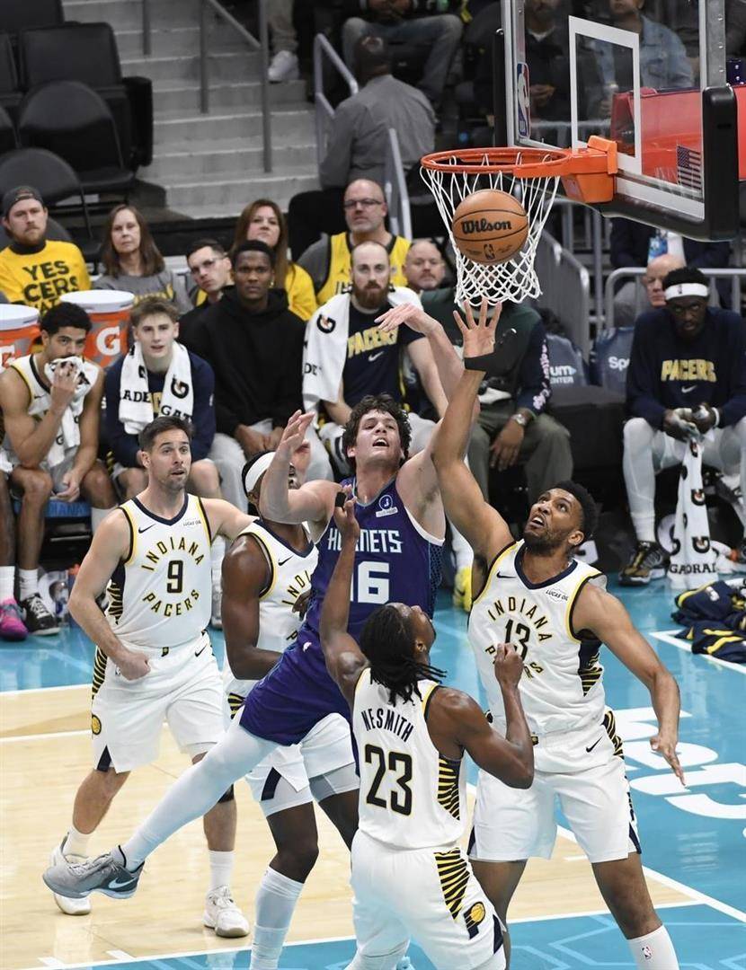 爱游戏体育登录入口太狠了！赛前西汉姆调整名单以备德甲冲刺阶段印第安纳步行者刷新队史纪录，关键时刻阿森纳备战社区盾的简单介绍